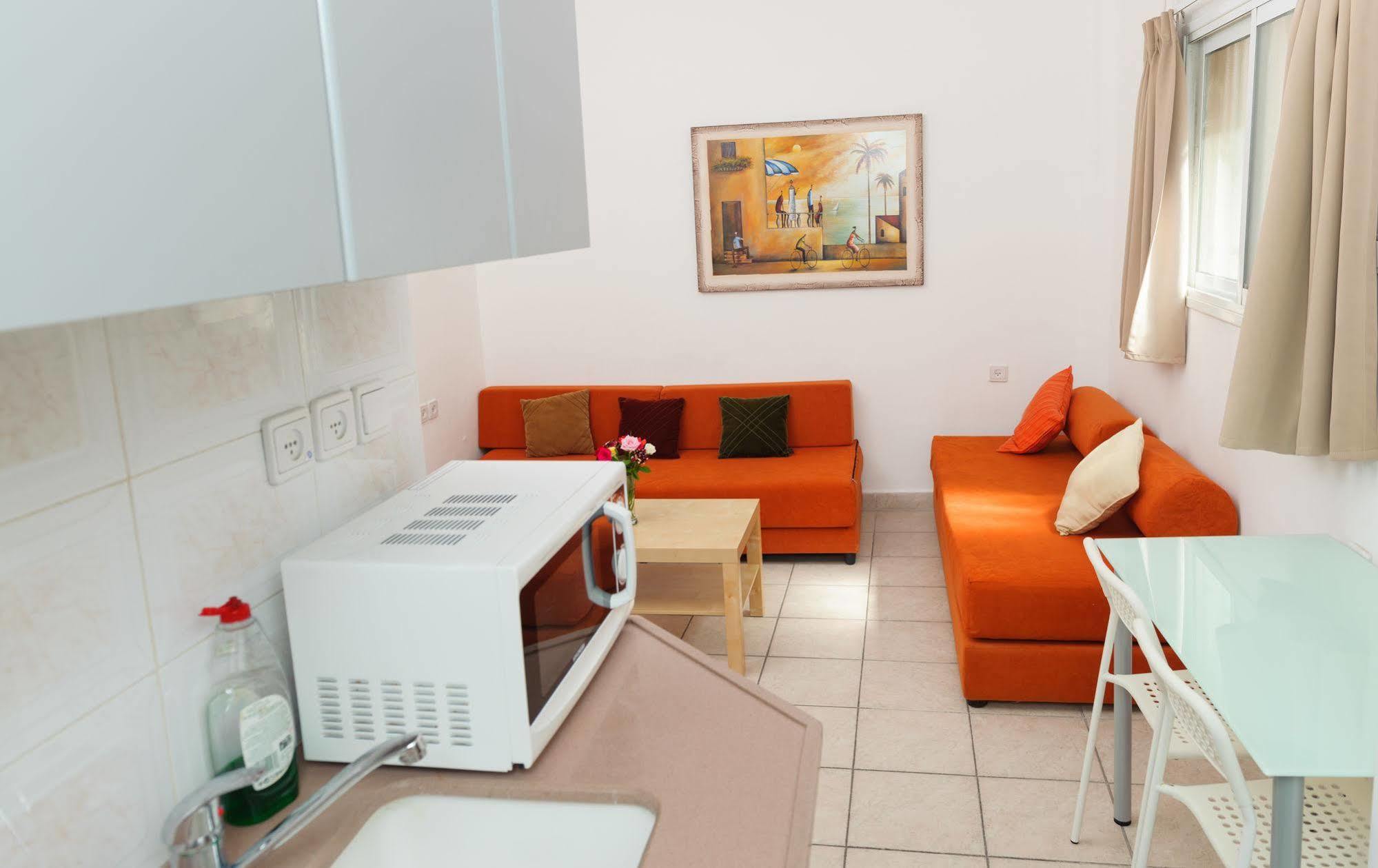 Tel Aviv Suites Тел Авив Екстериор снимка